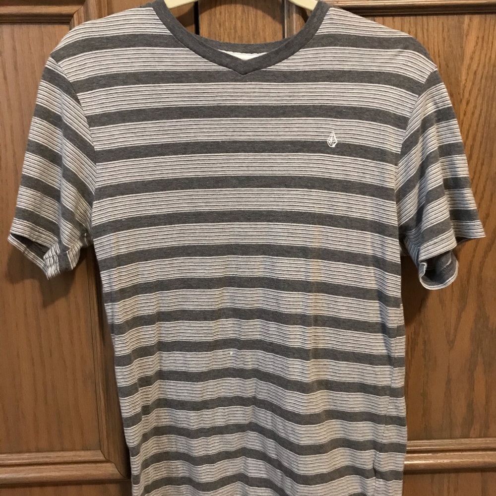 Gray and White Striped T-Shirt - Picture 4 of 4